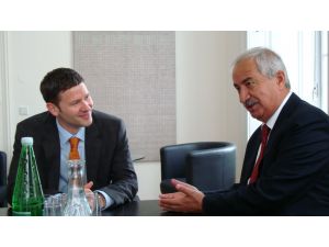 Akdağmadeni Belediye Başkanı Suphi Daştan Viyana’da