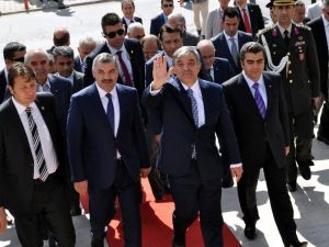 Gül O Soruyu Cevaplamadı