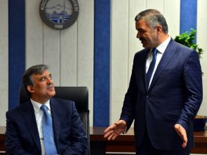 Cumhurbaşkanı Gül, Kocasinan Belediye Başkanı Çeliki Ziyaret Etti