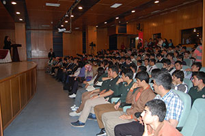 Mahçiçek, Gençler Bu Ülkenin Geleceğidir