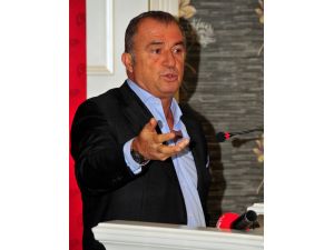 Fatih Terim: Türk Futbolu Eğitimde Yeniliklere Hazırlıklı Olsun