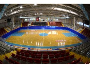 Basketbol Maçları Da Ertelendi