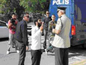 Kktcde Teröre Lanet Gösterisi Öğrenciler Arasında Kavgaya Yol Açtı