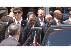 Gül Ve Çiçek Olay Yerinde