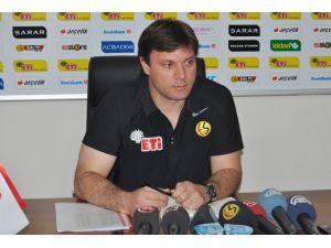 Sağlam: “Eskişehirspor’dan Ayrılmıyorum”