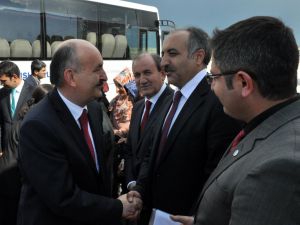 Sağlık Bakanı Müezzinoğlu Ağrı’da