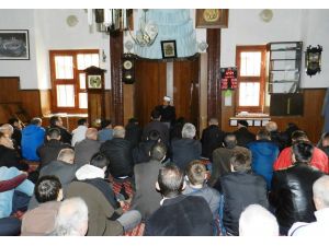 Kosovadaki Camilerde Soma İçin Hutbe Okundu