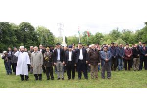 Hayatını Kaybeden Madenciler İçin Budapeşte’de Gıyabi Cenaze Namazı Kılındı