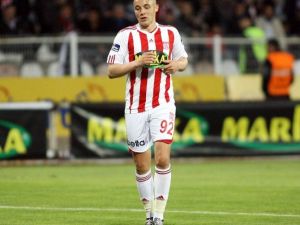 Lig’in Kralı Aatif
