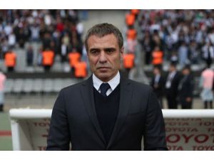 Ve Ersun Yanal İmzalıyor