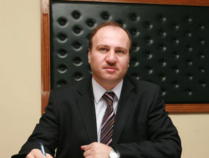 Aranan Genel Sekreter Bulundu!...