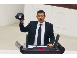 Genel Kurul’da Siyah Baretli Konuşma