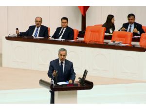 Başbakan Yardımcısı Arınç: “Ameliyattan Çıktı, Hayati Tehlikesi Var”
