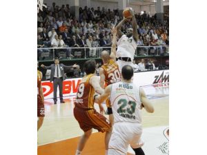 Unvanlarına Galatasaray Son Verdi