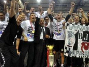 Şampiyon Beşiktaş