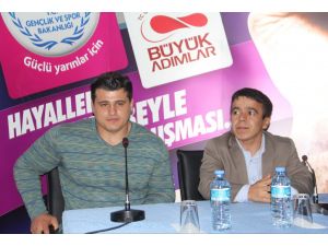 Milli Sporcular Gençlerle Buluştu