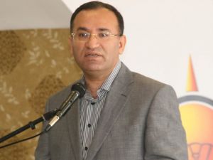 Bozdağ: “Türkiye’de Bazı Sendikalar Terör Örgütlerinin Uydusu Haline Geldi”