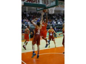 Banvit Seriyi 1-1 Yaptı