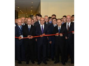 Bakan Elvan: “Konforlu Bir Toplu Taşıma Türkiye İçin Çok Önemlidir”