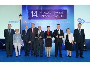 Mustafa Nevzat Eczacılık Ödülleri Sahiplerini Buldu