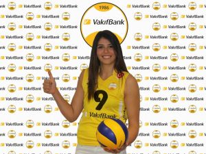 Milli Pasör Ceren Kestirengöz Yeniden Vakıfbankta