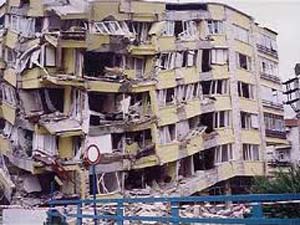 Üniversiteli Tayfun Boyraz, Depremde Hayatını Kaybetti