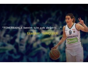 Esmeral’den Duygulandıran Veda