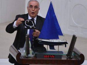 Meclis Kürsüsüne Böyle Geldi