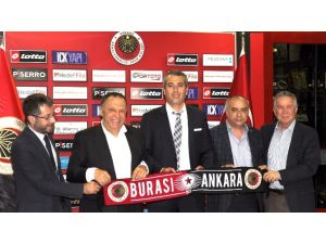 Gençler Ona Emanet