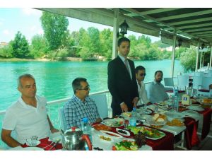 Manavgat Evrensekispor’un İsmi Ve Yönetimi Değişti