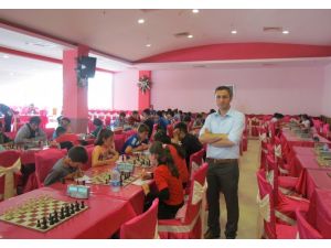Vezirköprü Gençlik Haftası Satranç Turnuvası Sona Erdi