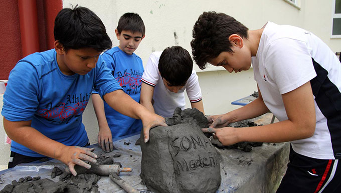 Sanko Okulları’nda Öğrenciler Soma İçin Bir Araya Geldi