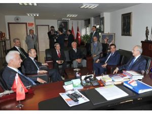 Birlikteliği Sağlamaladır