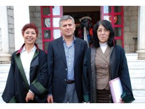 Başbakan’a Hakaret Eden Karikatüriste Ceza