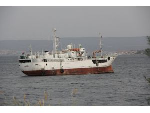 O Gemi Yoluna Devam Edecek