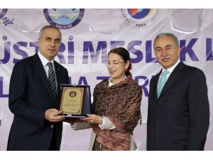 Bakan İslam Sakaryada