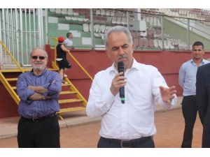 İbb, Yalova’da 12 Kulübe Malzeme Yardımı Yaptı