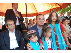 Bakan Bozdağ: “Ortada Çatı Yok, Bunlar Çatıya Aday Arıyor”