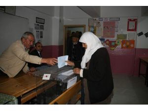 Yozgatın Eymir Beldesinde Seçim Başladı