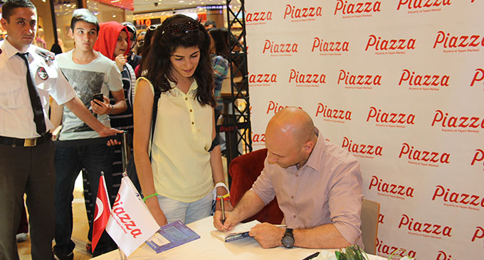 Kahraman Tazeoğlu Kahramanmaraş’ta