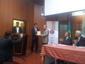 Kazakistan’da Ahilik Konferansı’na Destek