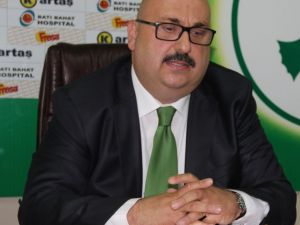 Giresunspor Kulüp Başkanı Mustafa Bozbağ Görevinin Başında Olduğunu Açıkladı