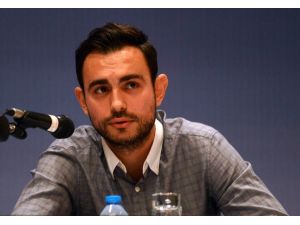 Dev Final Serisi Öncesi Ezeli Rakipler Basın Toplantısında Buluştu