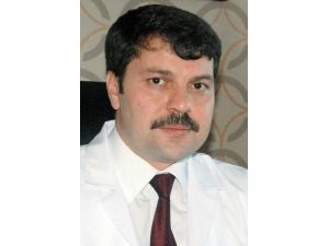 İki Hastaya Üç Odacıklı Kalp Pili Takıldı
