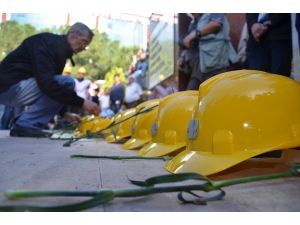 Somada İşçilerden Sessiz Anma Yürüyüşü