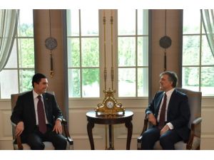 Berdimuhamedov Köşk’te