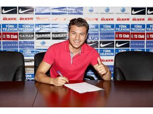 Yusuf Erdoğan Trabzonspor İle Anlaşmaya Vardı