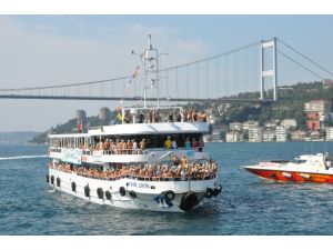 26. Boğaziçi Kıtalararası Yüzme Yarışları