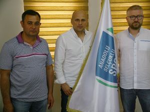 Zafer Turandan 2 Yıllık İmza