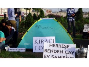 Sivas’ta Öğrencilerden Çadırlı Protesto